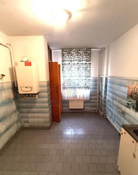 2 camere etaj 2, confort 1 decomandat, Spatios, Calarasilor - 9