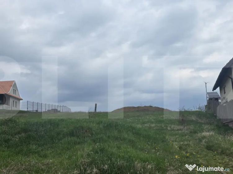 Teren intravilan, vedere panoramica, 610 mp, zona Simeria - 2