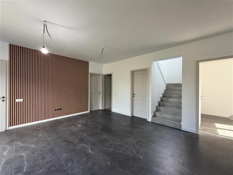 Casa  moderna  finisata  cu 550mp teren la limita Cluj Napoca cu Dezmir - 6