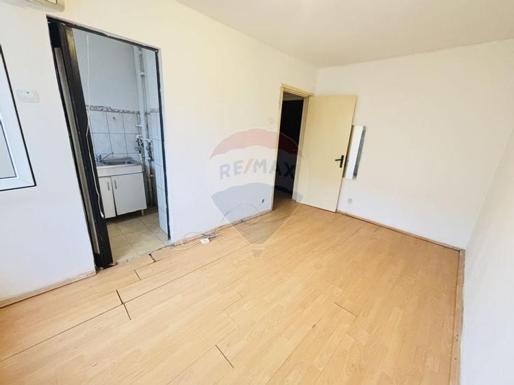Garsoniera de vânzare în zona Drumul Taberei - 8