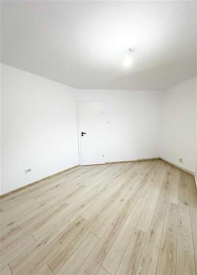 Decomandata, renovata, cu balcon, Racadau, Brasov - 5