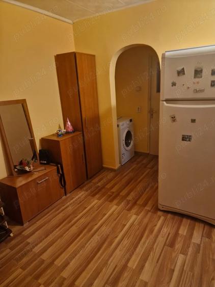 Apartament 2 camere decomandat etaj 1 - 2