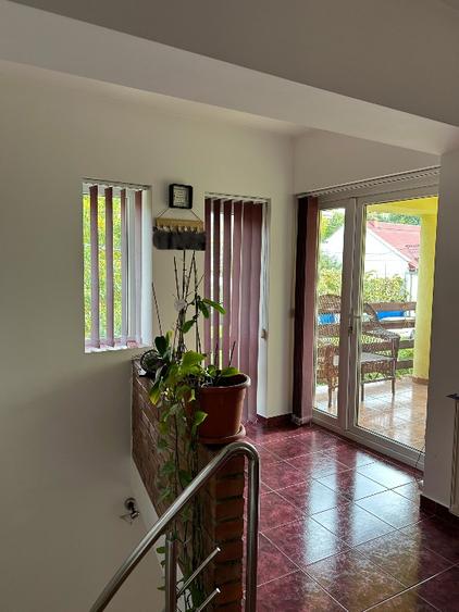 Casă individuală cu etaj, curte generoasă și garaj în Timisoara - 10