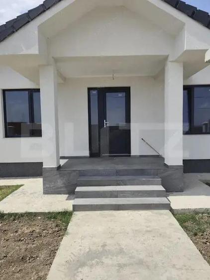 Casa finisata la cheie racordata la toate utilitatile 120 mp utili in Santandrei - 16