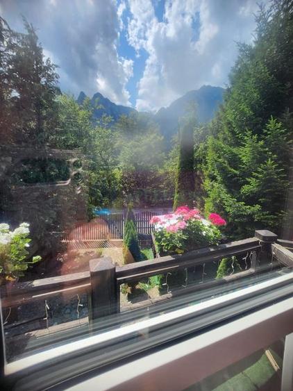 Vila de vacanta de vanzare in Busteni - Zona Zamora - 3