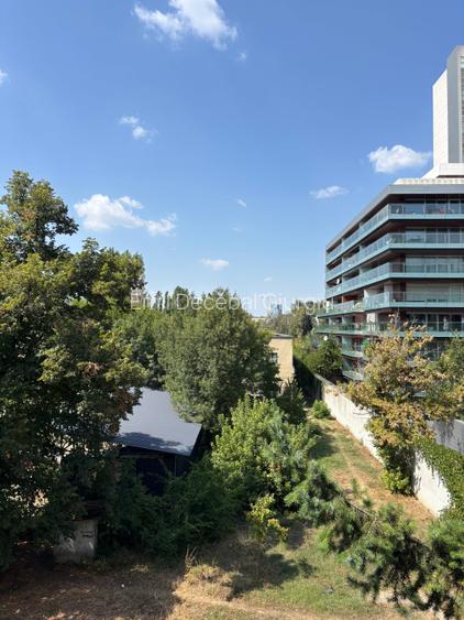 ARCUL de TRIUMF,pe AVERESCU,apartament cochet in imobil reabilitat,luminos