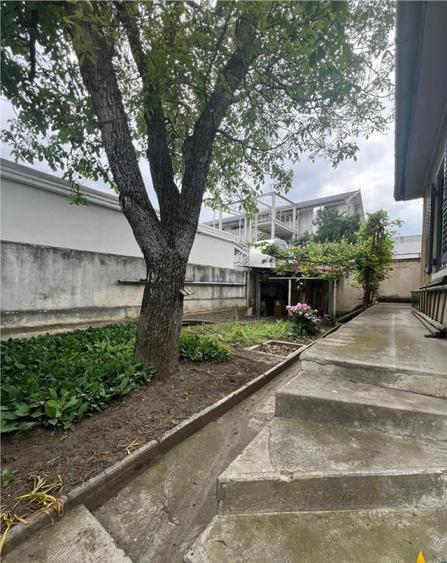 Casa singura in curte, cu garaj, Central, Brasov - 3