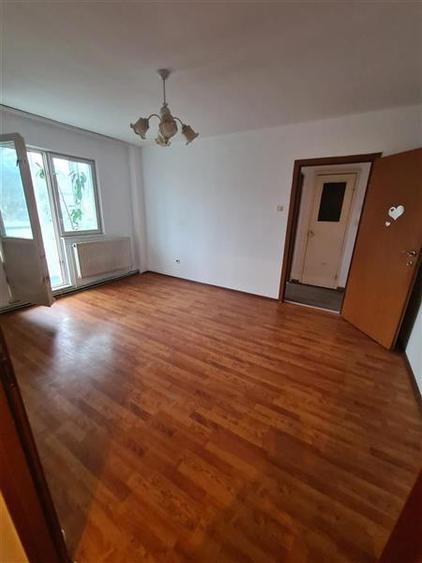 Apartament 2 camere etajul 2 Astra Saturn - 1