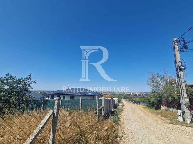 Teren Construcții intravilan de 1000 mp, în Paleu