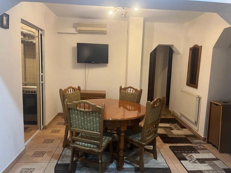 Apartament cu 3 camere în Ștefan cel Mare