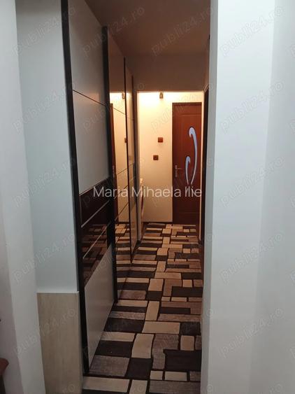 Apartament decomandat cu 3 camere. Apartament decomandat cu 3 camere.