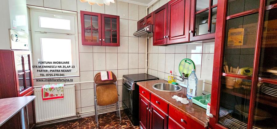 Apartament 3 camere, etaj 2, Precista, zona Scoala nr.4 - 1