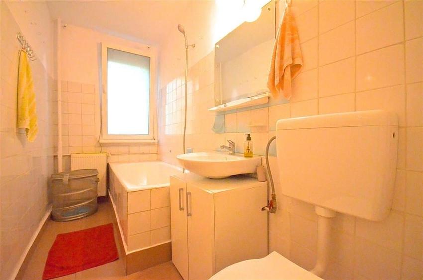 Inchiriere Garsoniera spatioasa Berceni - Straja - 4