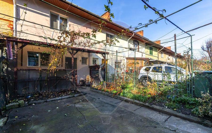 Casa insiruita 3 camere D+P+1+ pod/ str Forjei - Brasov - 2