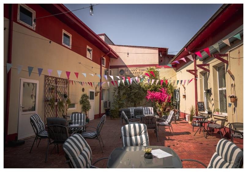 Spatiu comercial pretabil Horeca - 5