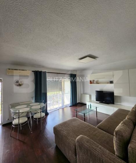 Apartament 2 camere, 52 mp, 2 balcoane, pod 45mp, parcare, zona Porii