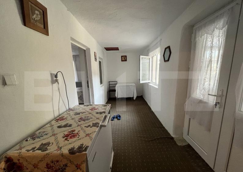 Casa de 160 mp utili, cu 750 mp de teren, in Cosoveni - 10