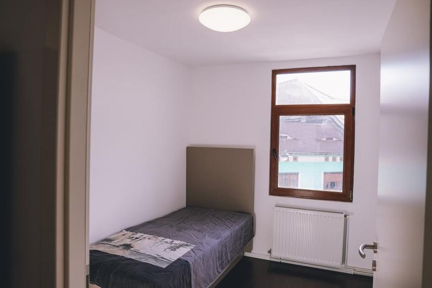 Apartament 3 camere superb, gata renovat – Centrul Istoric Sibiu! - 15