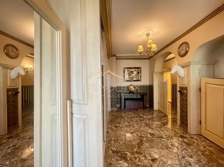 Vila 7 camere**Lake view**Ponton privat**Piscina**Teren 933 MP//Balotesti - 7