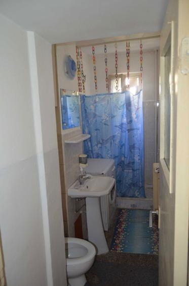 Apartament de vanzare-proprietar - 1