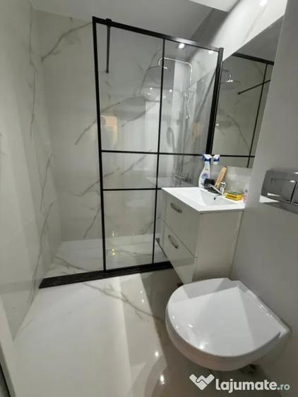 Apartament cu 2 camere decomandat, mobilat în 1 Mai