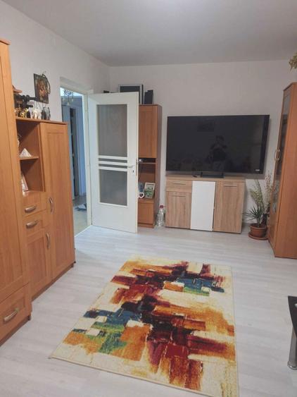Apartament de vanzare - 4