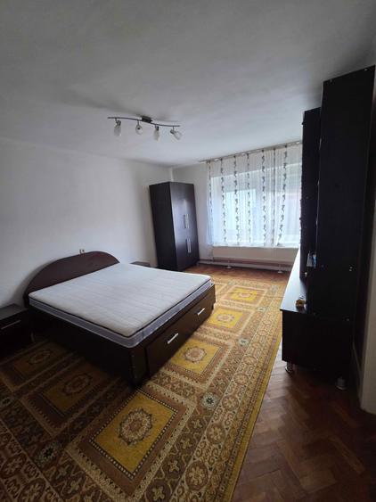 Casa de inchiriat in Cisnadie - 1