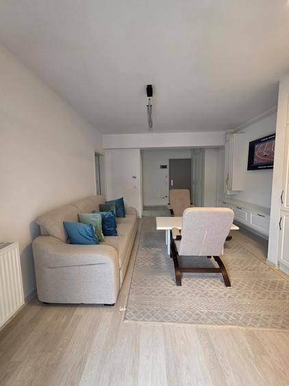 Apartament de vanzare tip studio zona Tractorul Maurer Residence - 3