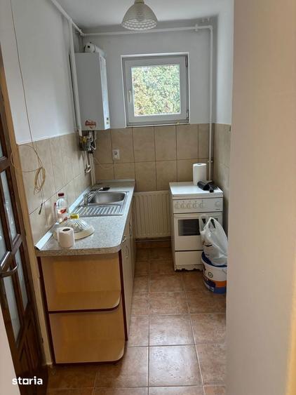 De vanzare ap. cu 3 camere, Cart. Budai, Str. Panselutelor, et. 3/4 - 1