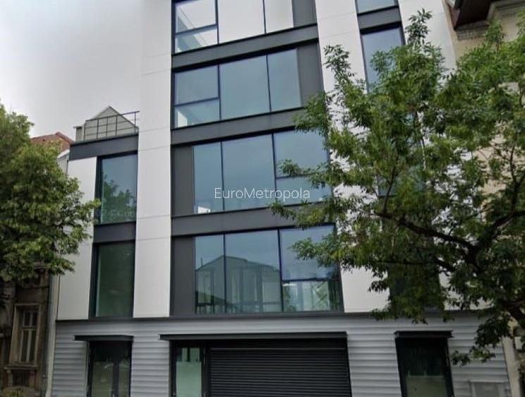 Spațiu comercial, 880 mp în Dorobanți Spațiu comercial, 880 mp în Dorobanți