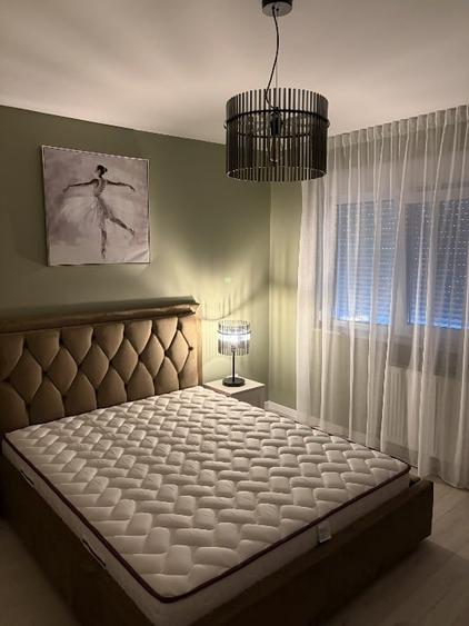 Apartament cu 3 camere decomandat, mobilat în Bălcescu