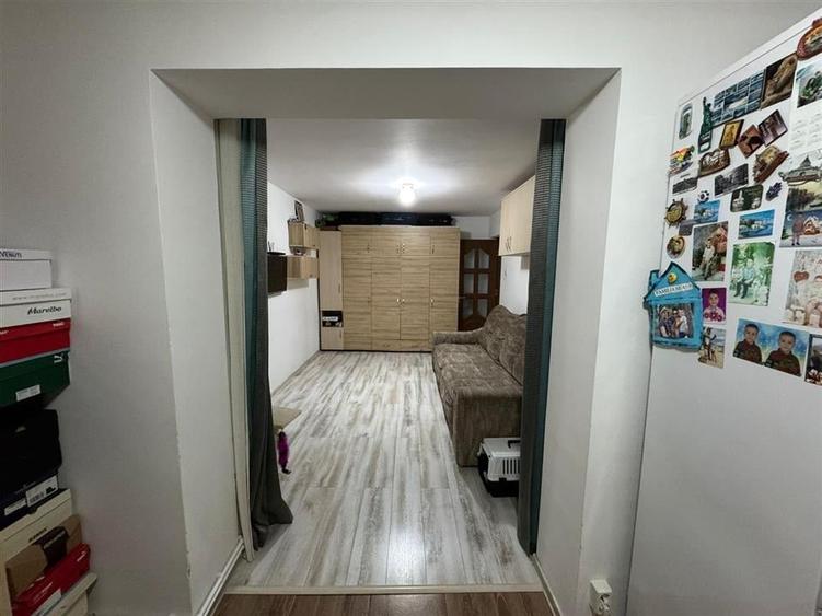 Apartament 2 camere, parter, 46mp , zona Sud - Scoala 1 - - 19