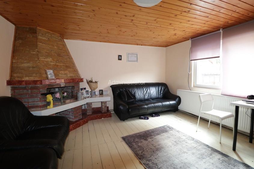 Casa De Vânzare În Azuga!