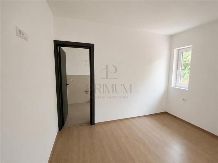 SANMIHAIUL ROMAN - CASA INDIVIDUALA 3 CAMERE - 2 BAI - 2 TERASE - 6