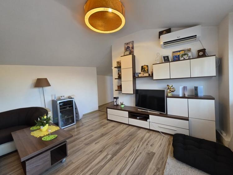 Gospodarie pe teren peste 1100mp, pe trei niveluri, Centru-Harman - 6