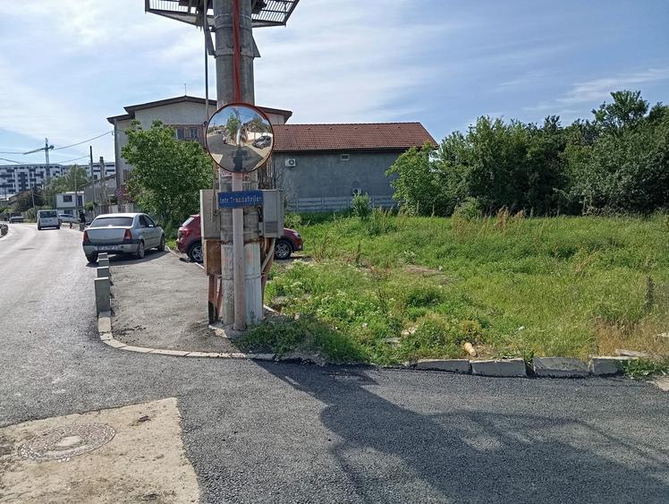 Teren de vanzare Chiajna Campului -intr. Trandafirilor - 5