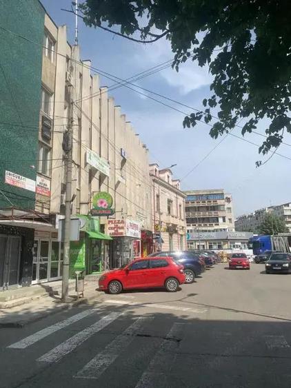 Spatii birouri de vanzare, ultracentral, str. Mihai Viteazu, Bacau - 2