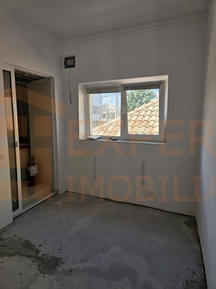 Casa situata in zona Tomis I - Trocadero, Constanta - 10