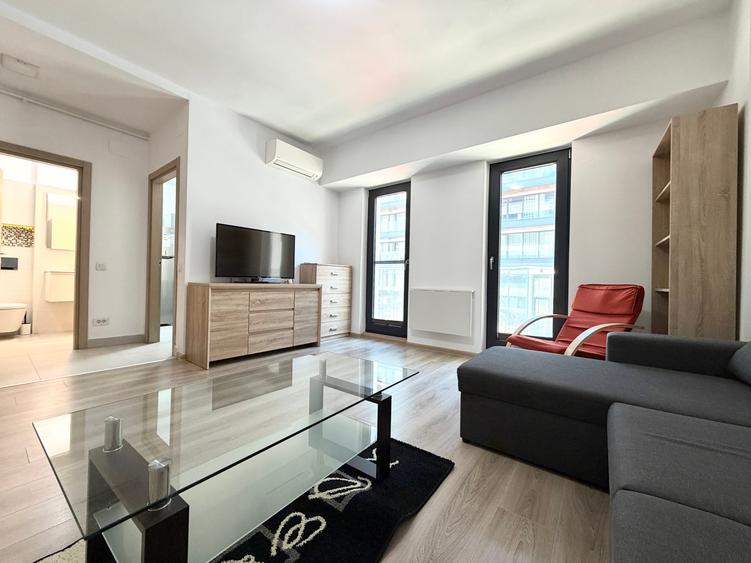 Victoriei / Petru Rareș / Garsoniera Mobilată / Bloc Nou / Etaj 1 - 1