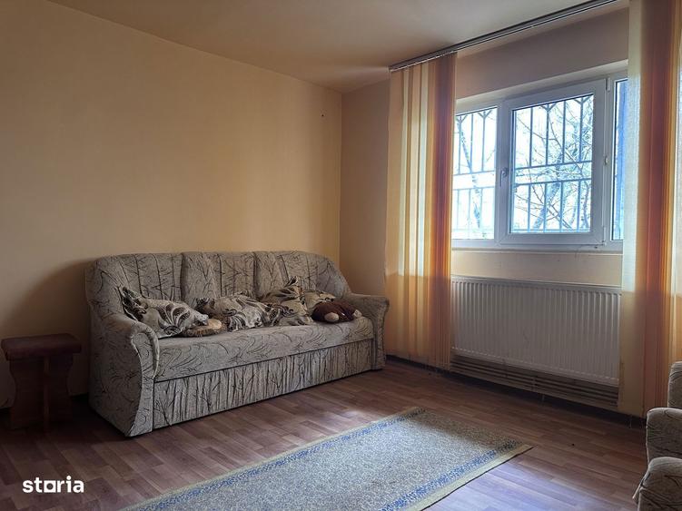 PARTER! Vanzare apartament cu 2 camere in Targovi?te - 4