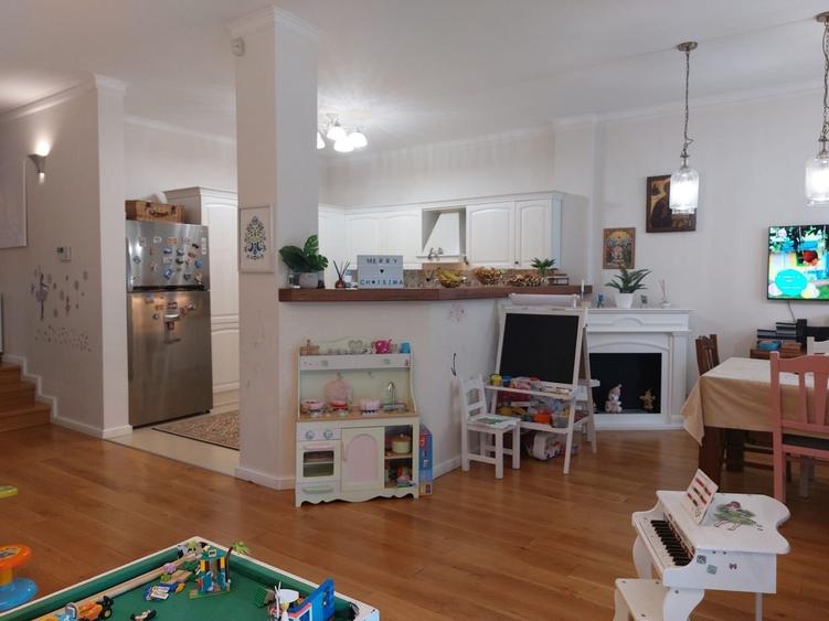 Casa individuala, cu garaj, teren 917 mp, in Andrei Muresanu - 39