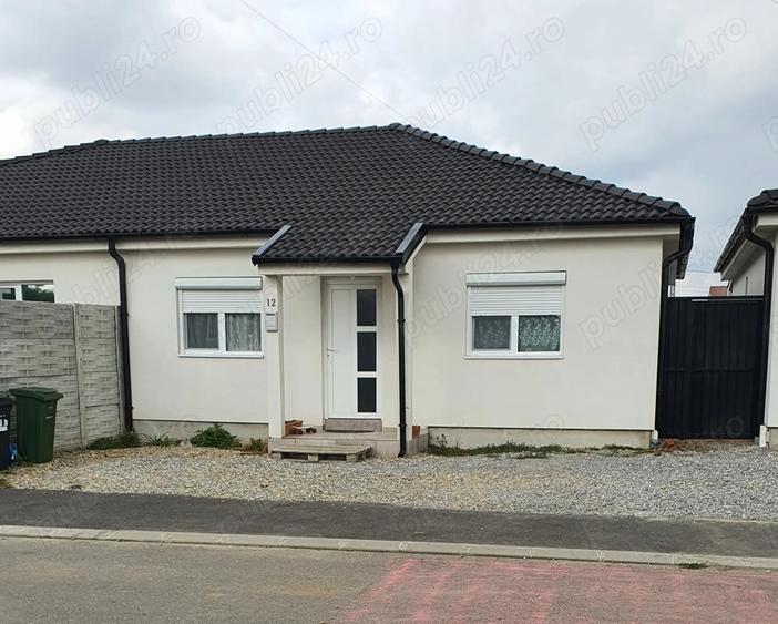 Vand casa tip duplex 3 dormitoare Nojorid - 1