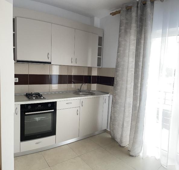 Inchiriez apartament in zona Valea Lupului - 4