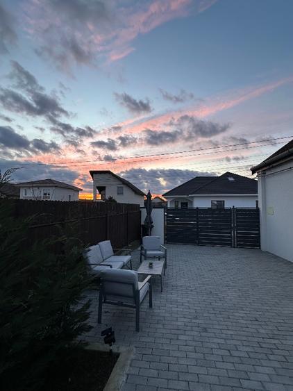 Vand casa in Giarmata ideala pt doua familii - 3