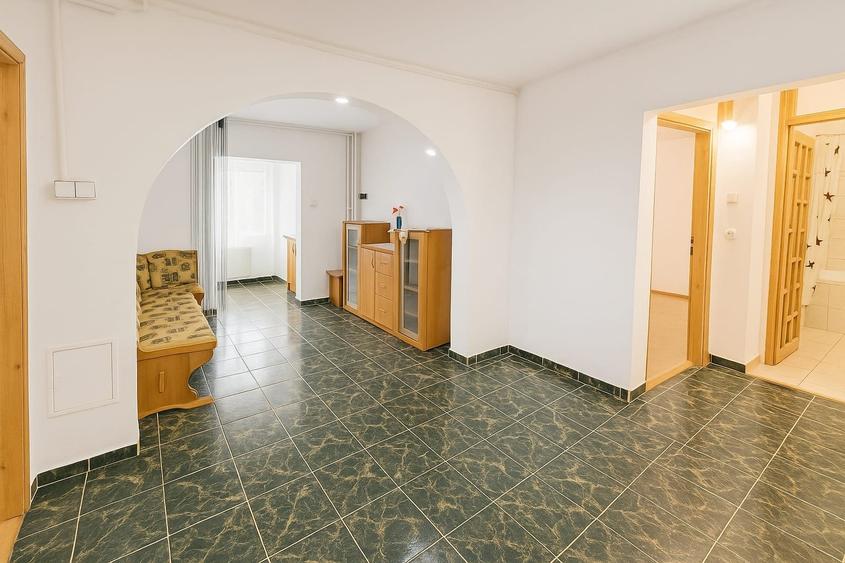 Apartament 2 camere – zona Penes Curcanul, Ploiești - 1