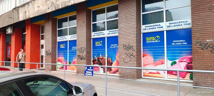 Spatiu comercial de inchiriat - 1