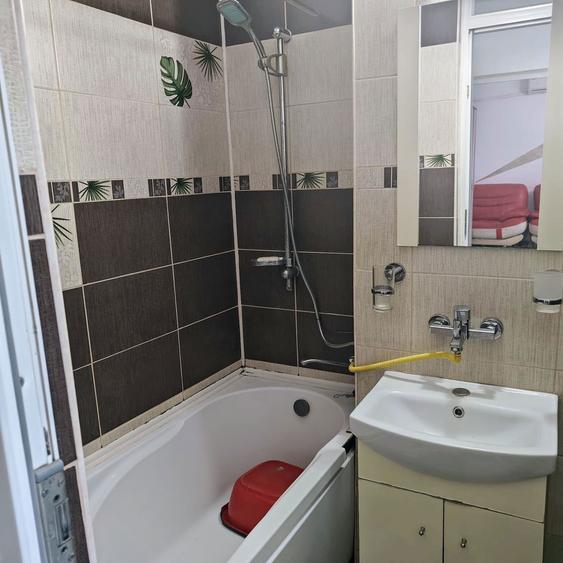 Inchiriez ap.1 cam., 46 mp - 6