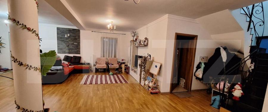 Casa cu 5 camere, 240 mp, zona-Lazuri - 5