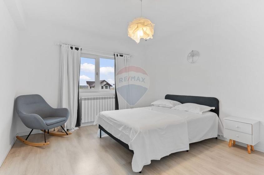 VANZARE Casă / Vilă moderna cu 4 camere si curte Dragomiresti-Deal - 16