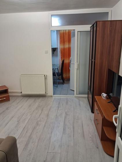 Garsoniera Giurgiu in spate la Sunny - 1